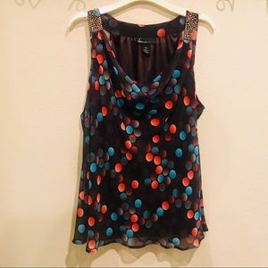 Sleeveless dress top